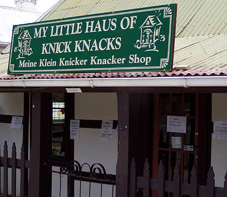 knicker knacker