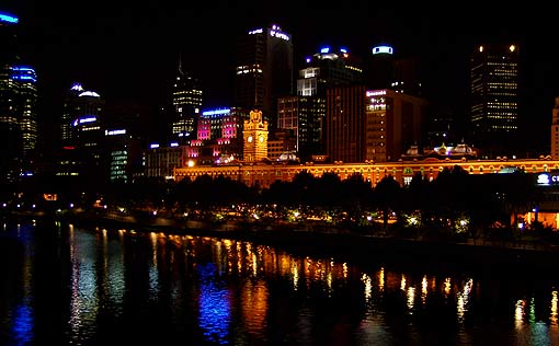 melbourne by night